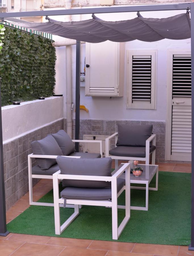Lisaapartmenthouseサレルノ エクステリア 写真