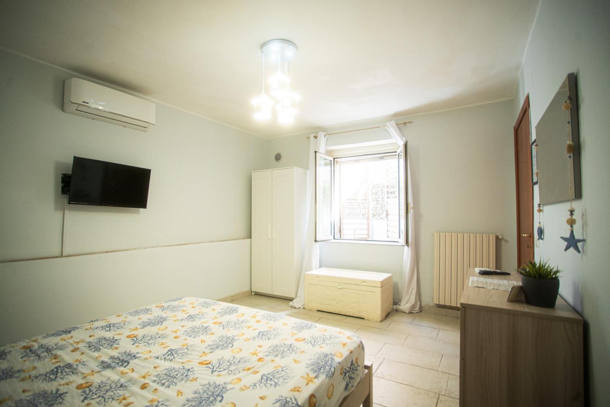 Lisaapartmenthouseサレルノ エクステリア 写真